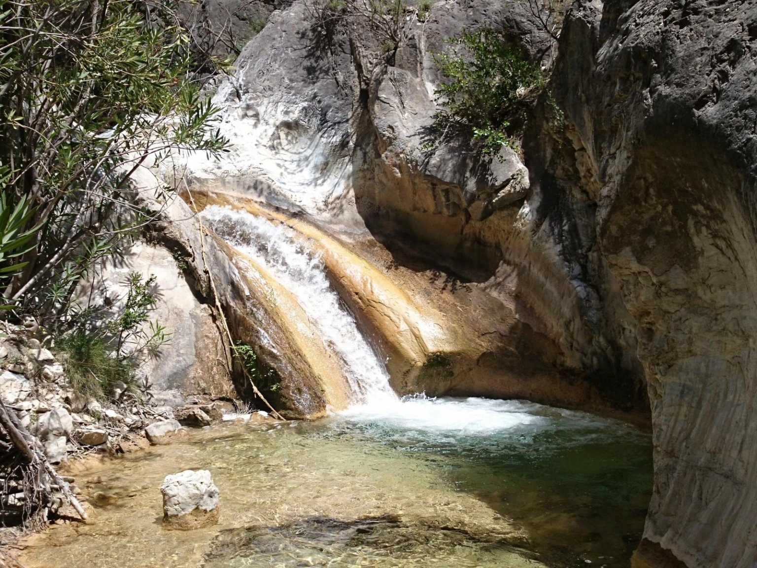 Hiking route to: Cahorros del Río Higuerón